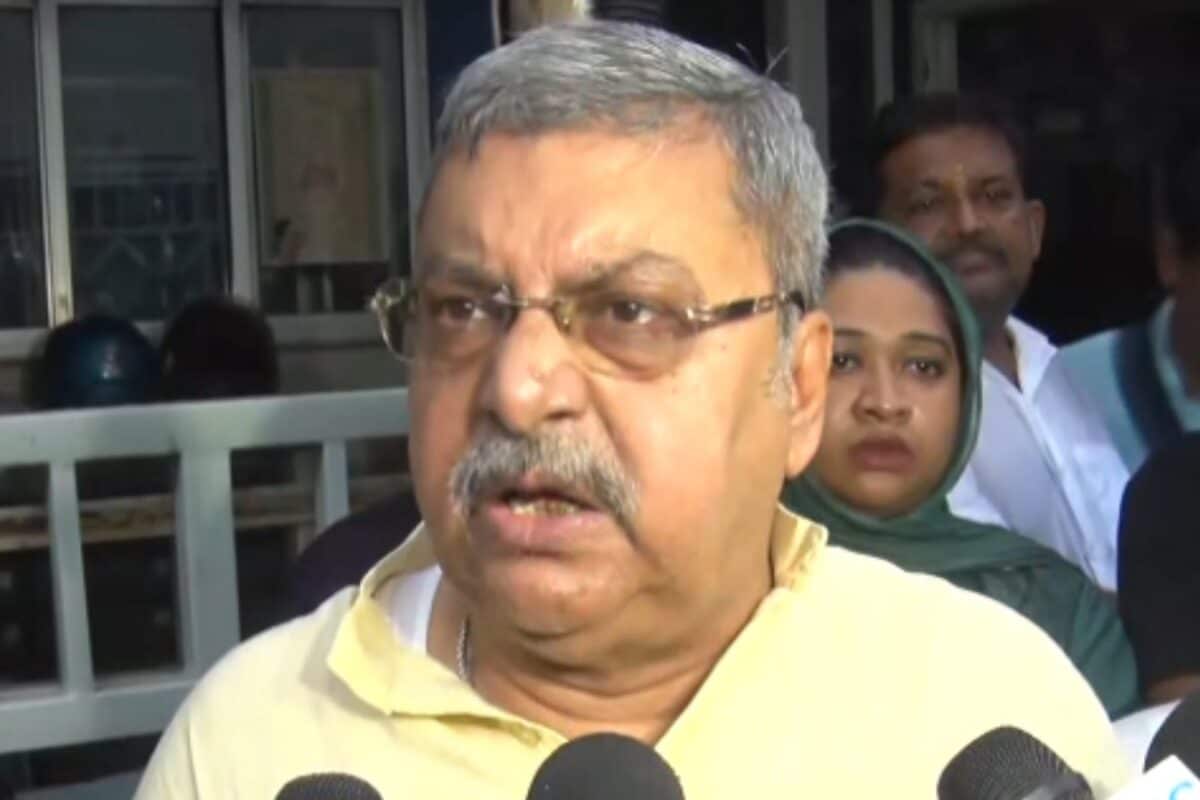 सुवेंदु पर बरसे कल्याण बनर्जी लेकिन निशाने पर इंदिरा गांधी भी आ गईं कांग्रेस सुन रही होगी