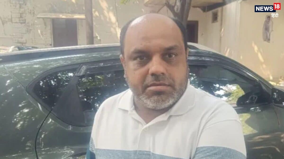 13 कंपनियां, 323 करोड़ का लेनदेन और फिर रातों-रात गायब… पुलिस ने खोली महाठग की पूरी कुंडली 13 कंपनियां, 323 करोड़ का लेनदेन और फिर रातों-रात गायब… पुलिस ने खोली महाठग की पूरी कुंडली