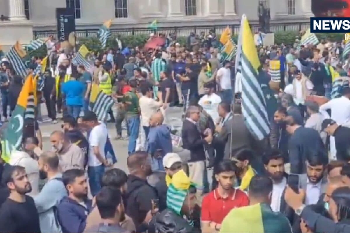 पाकिस्तानी सेना के दमन के खिलाफ खड़ा हुआ लंदन, PoK के समर्थन सड़कों पर हजारों लोग