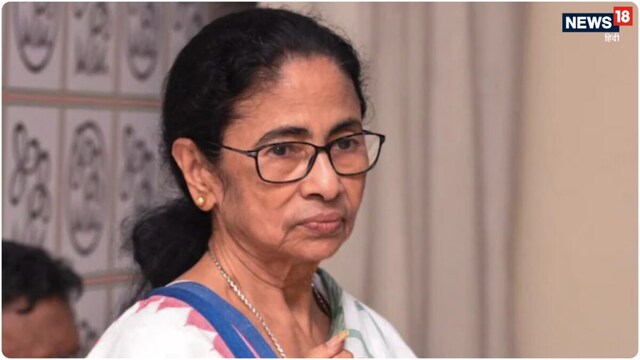 TMC में आर-पार की लड़ाई, ममता गुट ने दूसरे धड़े के खिलाफ दर्ज करवाया 4 केस टीएमसी के भीतर आर-पार की लड़ाई, ममता बनर्जी गुट ने दूसरे धड़े के खिलाफ दर्ज करवाया 4 केस