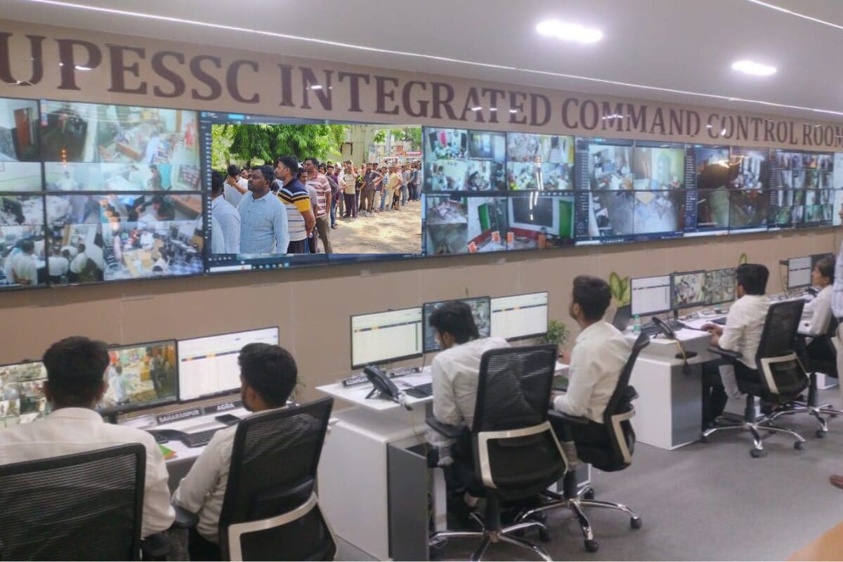 UP TGT Exam 2026: यूपी टीजीटी परीक्षा के बाद गायब हुई कॉपी, मचा हड़कंप, आंसरशीट लेकर भागी लड़की