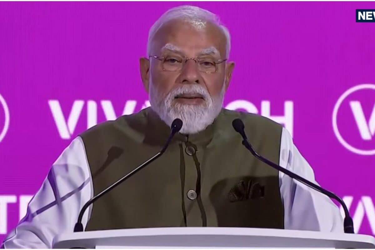 भारत के लिए AI का मतलब 'ऑल इनक्लूसिव' है, वीवाटेक 2026 में PM मोदी ने डिजिटल लोकतंत्र पर रखी बात