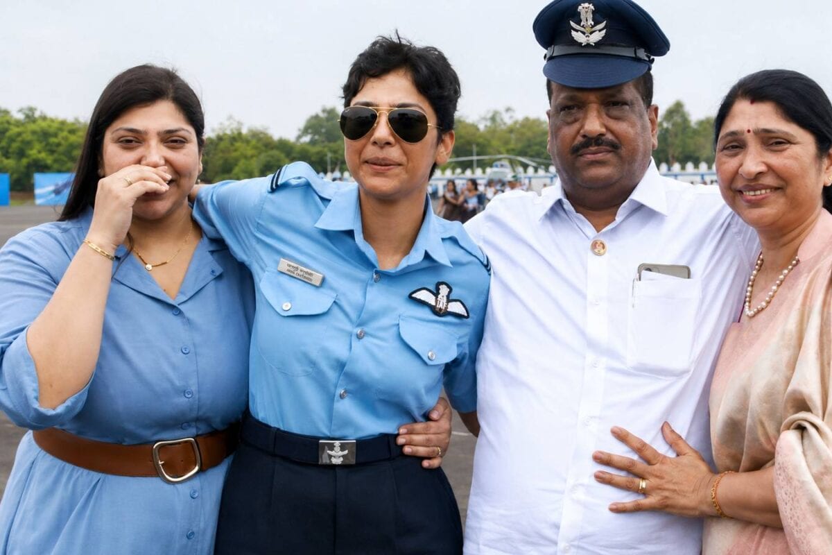 रैंक ऐसी कि तीनों सेनाएं सलाम करें! आर्मी-नेवी की मैरिट क्रैक की पर उड़ान के शौक के चलते निधि ने चुनी एयरफोर्स