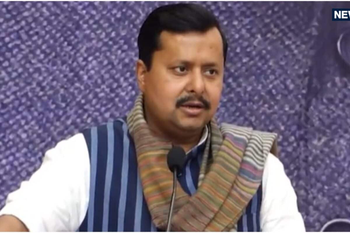 कुछ फर्जी लोगों ने पंजाब को सिर्फ लूटा और अपने एटीएम की तरह किया इस्तेमाल AAP सरकार पर बरसे नितिन नवीन