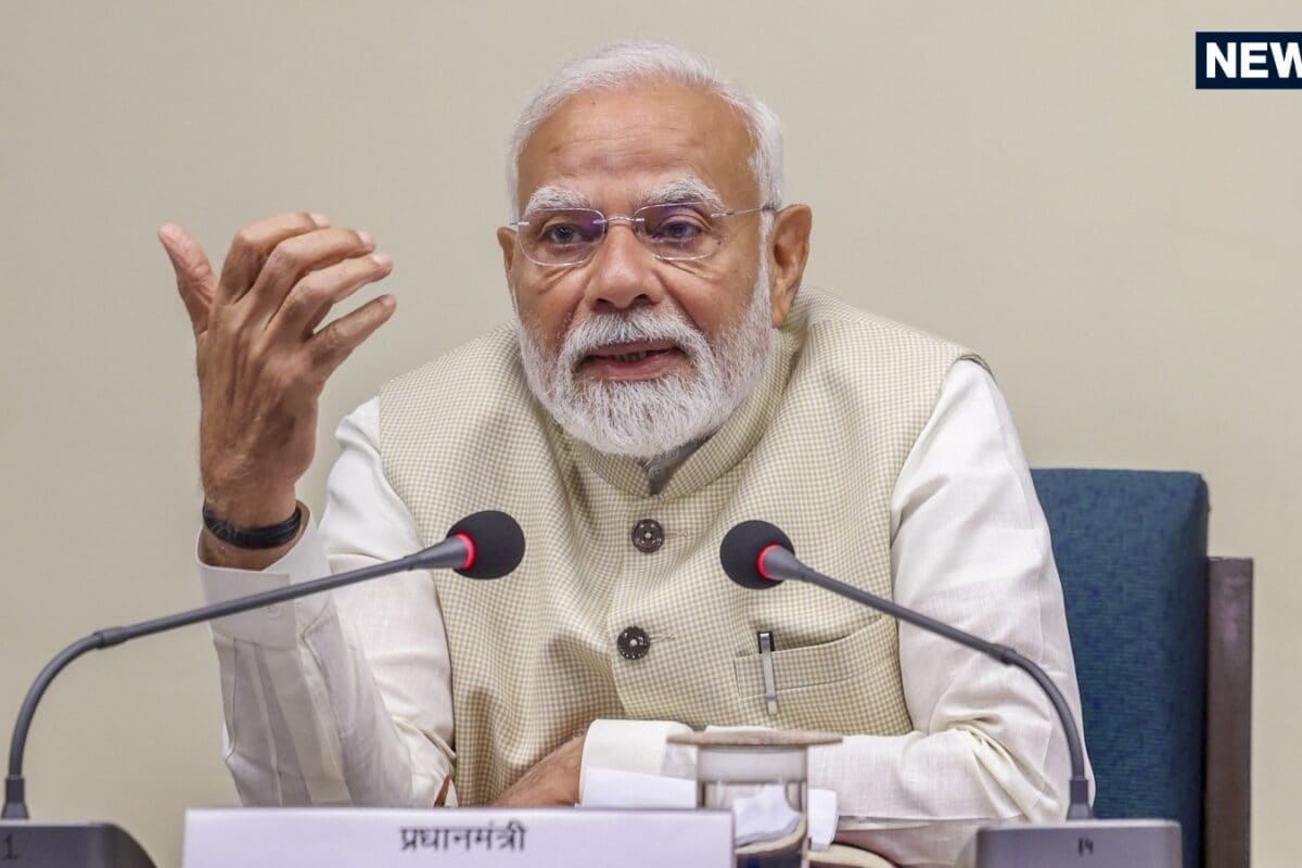 30 हजार करोड़ के चार प्रोजेक्ट्स पर पीएम मोदी की पैनी नजर देरी करने वाले अधिकारियों की खैर नहीं