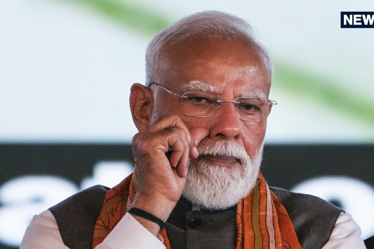 देश की पाठशाला: विपक्ष मना रहा छुट्टी और इधर पीएम मोदी कैबिनेट फेरबदल से करने जा रहे बड़ा गेम