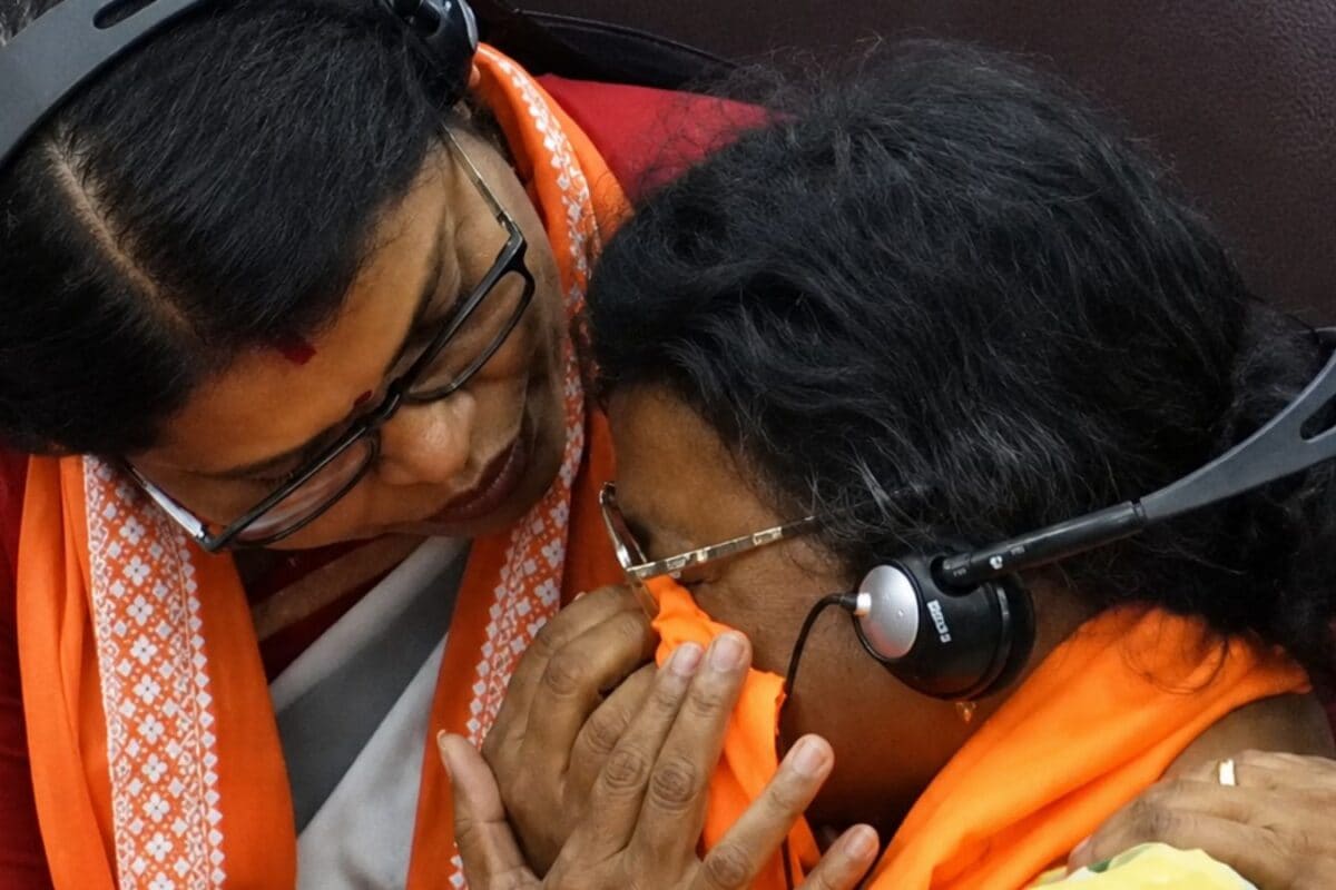 मां तो मां है बेटी का नाम आया तो व‍िधानसभा में फफक पड़ीं RG Kar पीड़‍िता की मां चुप कराने लगे साथ बैठे व‍िधायक