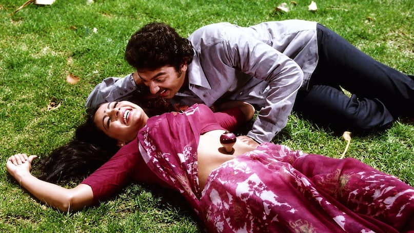 Rati Agnihotri, Ek Duuje Ke Liye, Kamal Haasan, 1981 love story Ek Duuje Ke Liye, Ek Duuje Ke Liye movie trivia, Ek Duuje Ke Liye movie, Rati Agnihotri movie Ek Duuje Ke Liye, Rati Agnihotri Kamal Haasan movie, रति अग्निहोत्री,
