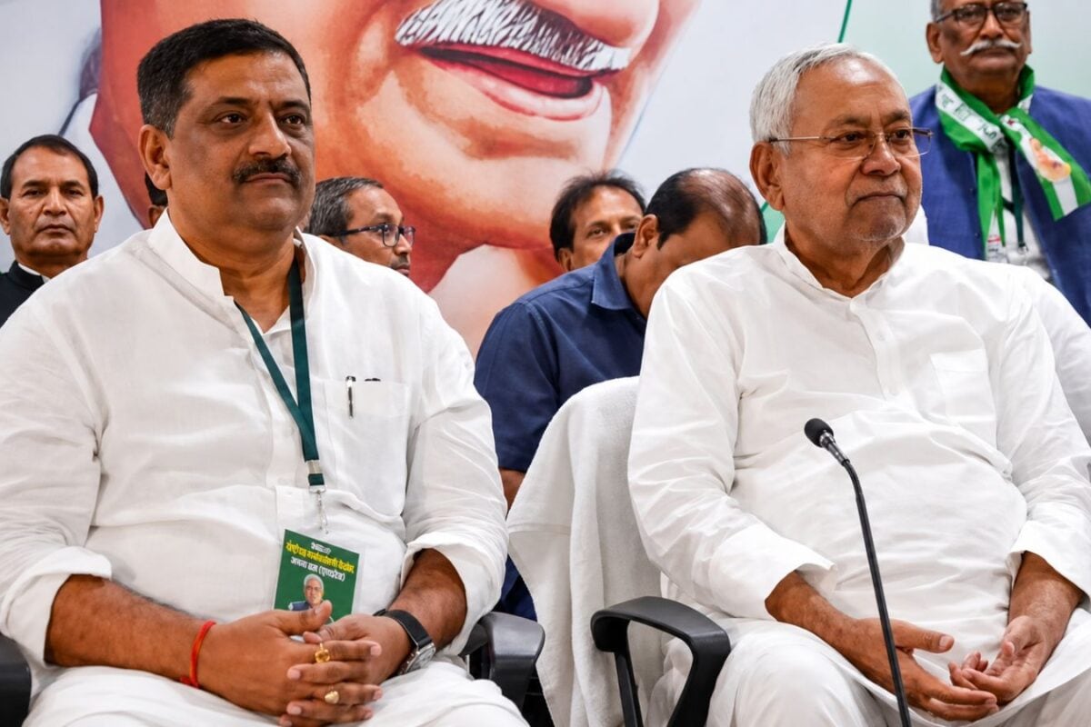 'मैं ऑन रिकॉड कह रहा हूं, ममता-केजरीवाल ने किया सत्यानाश', इंडिया ब्लॉक से नीतीश कुमार के अलग होने की सीक्रेट कहानी अब जाकर खुली
