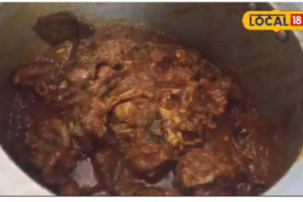 Video: चंपारण मटन तो खूब खाया अब चखें 45 मिनट में बनने वाला मिथिलांचल स्टाइल मटन जानें सीक्रेट रेसिपी