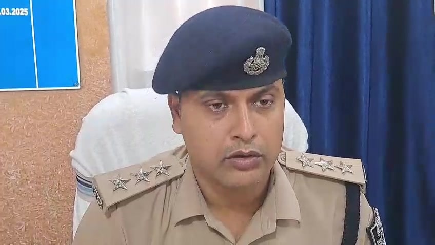 मुंगेर में पड़ोसियों ने अवैध हथियार से सोनू पर चलाई गोली, राजकुमार और संकित गिरफ्तार