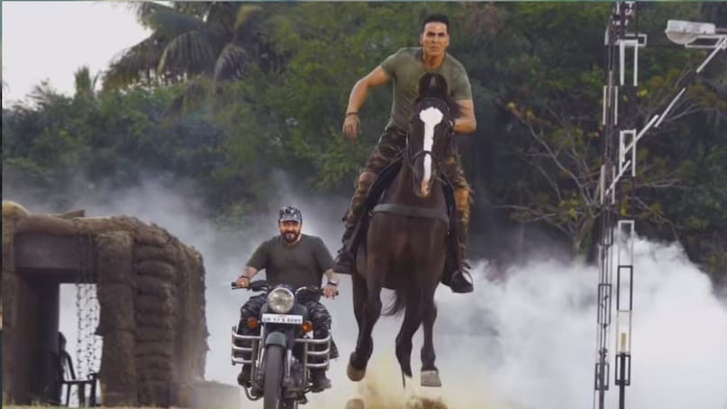 Akshay Kumar, Akshay Kumar Welcome to the Jungle, Akshay Kumar on flop actor dialogue in Welcome to the Jungle trailer, Akshay Kumar on Raveena Tandon, Welcome to the Jungle release date, अक्षय कुमार, अक्षय कुमार की वेलकम टू द जंगल, वेलकम टू द जंगल के ट्रेलर में फ्लॉप एक्टर वाले डायलॉग पर अक्षय कुमार, रवीना टंडन पर अक्षय कुमार, वेलकम टू द जंगल की रिलीज डेट Akshay Kumar, Akshay Kumar Welcome to the Jungle, Akshay Kumar on flop actor dialogue in Welcome to the Jungle trailer, Akshay Kumar on Raveena Tandon, Welcome to the Jungle release date, अक्षय कुमार, अक्षय कुमार की वेलकम टू द जंगल, वेलकम टू द जंगल के ट्रेलर में फ्लॉप एक्टर वाले डायलॉग पर अक्षय कुमार, रवीना टंडन पर अक्षय कुमार, वेलकम टू द जंगल की रिलीज डेट