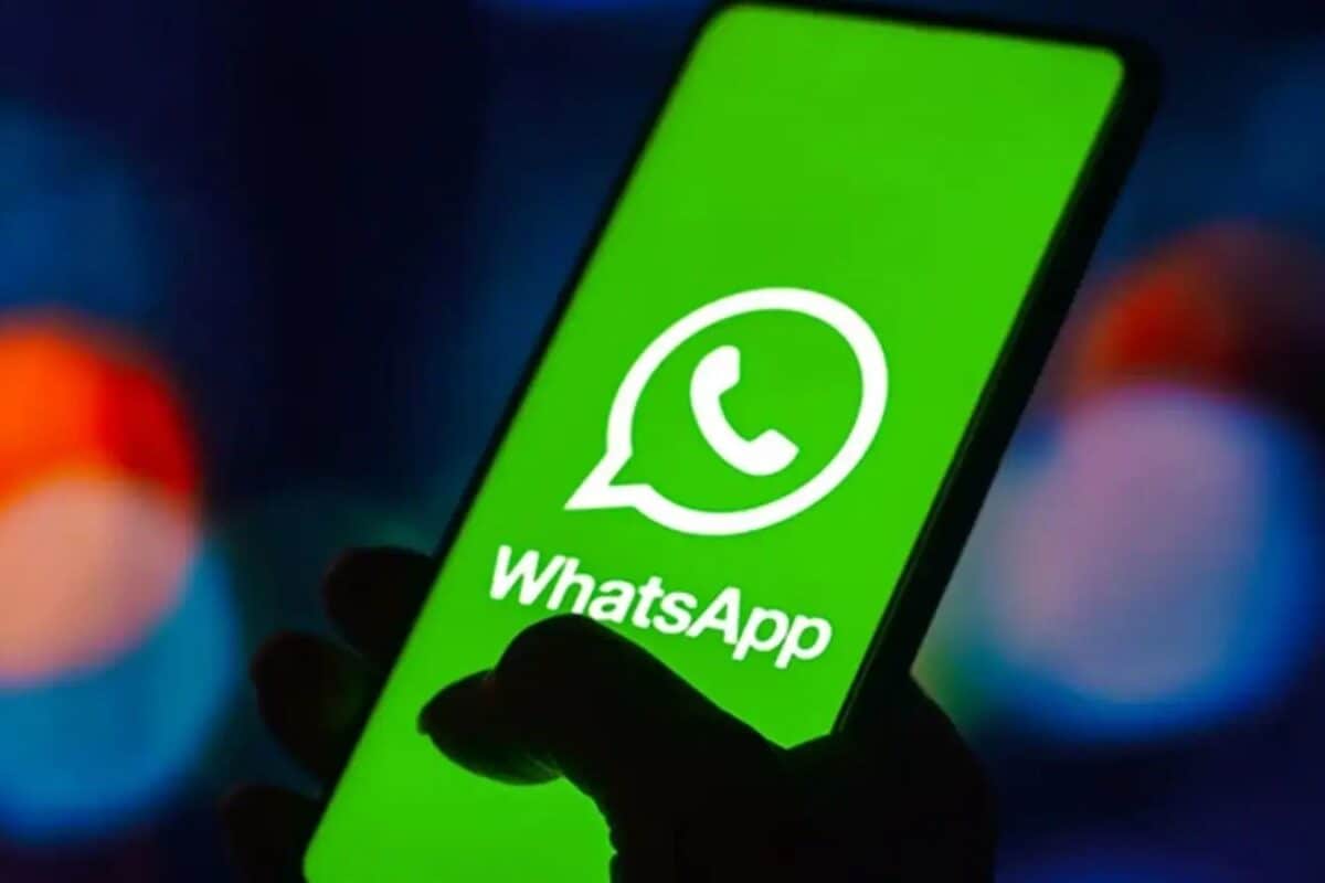 चैट खोले बिना दिखेगा ऑनलाइन स्टेटस, WhatsApp कर रहा बड़ी तैयारी, मिलेंगे 2 बड़े फीचर्स