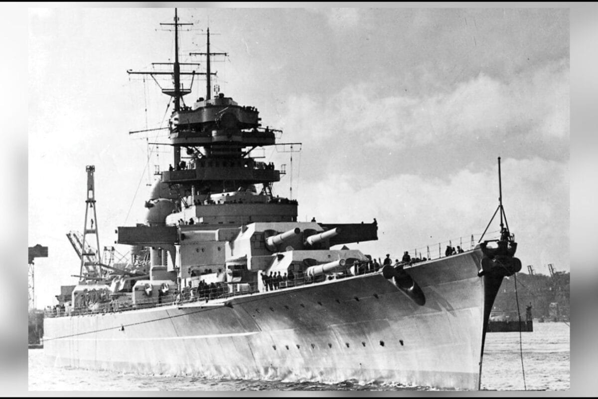 WW2: हिटलर के 'समुद्री दानव' को डुबाने में ब्रिटेन को लगे थे 50 जहाज, 3 दिन, 700 गोले