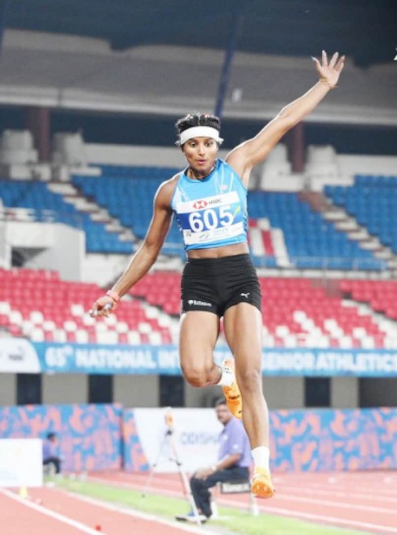 Ancy Sojan, who is Ancy Sojan, Ancy Sojan national records, Ancy Sojan creats history, Ancy Sojan new Indian athtletics queen, Ancy Sojan breaks anju bobby George, Ancy Sojan Indian long jumbper, Ancy Sojan biryani, Ancy Sojan bhag Milkha bhag movie scene, Ancy Sojan story, Ancy Sojan national records holder, एंसी सोजन, कौन है एंसी सोजन, एंसी सोजन एथलीट, कौन हैं एंसी सोजन नेशनल रिकॉर्ड होल्डर, एंसी सोजन ने बनाया रिकॉर्ड 