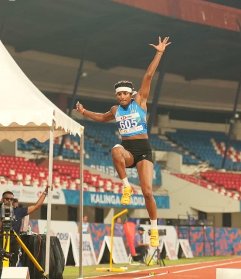 Ancy Sojan, who is Ancy Sojan, Ancy Sojan national records, Ancy Sojan creats history, Ancy Sojan new Indian athtletics queen, Ancy Sojan breaks anju bobby George, Ancy Sojan Indian long jumbper, Ancy Sojan biryani, Ancy Sojan bhag Milkha bhag movie scene, Ancy Sojan story, Ancy Sojan national records holder, एंसी सोजन, कौन है एंसी सोजन, एंसी सोजन एथलीट, कौन हैं एंसी सोजन नेशनल रिकॉर्ड होल्डर, एंसी सोजन ने बनाया रिकॉर्ड