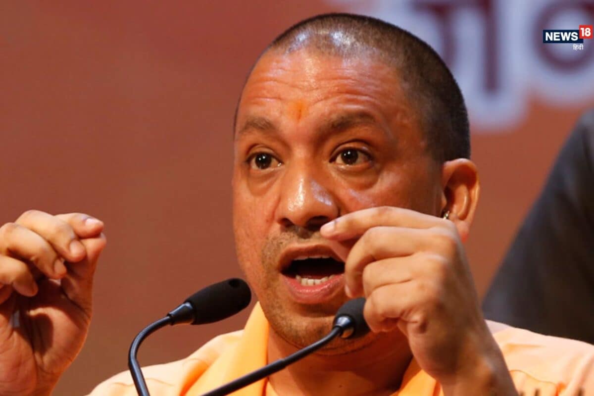 क्या है CM योगी आदित्यनाथ का 'प्रोजेक्ट गंगा'.. समझिए कैसे रोजगार के साथ बदलेगी यूपी के 57 हजार ग्राम पंचायतों की तस्वीर