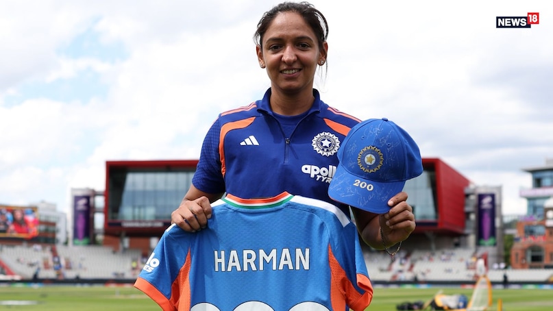 Harmanpreet Kaur, Harmanpreet Kaur 200 matches captain, Harmanpreet Kaur captain records, Harmanpreet Kaur captaincy records, Harmanpreet Kaur captain of team india, Harmanpreet Kaur, Harmanpreet Kaur 200 T20 matches, Harmanpreet Kaur 200 matches as captain 