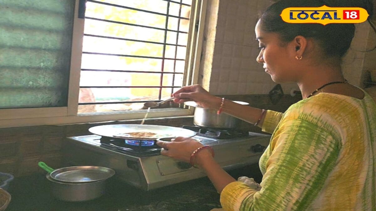 निमाड़ का फेमस आलू प्याज टमाटर पराठा, स्वादिष्ट और आसान, जानिए बनाने की विधि