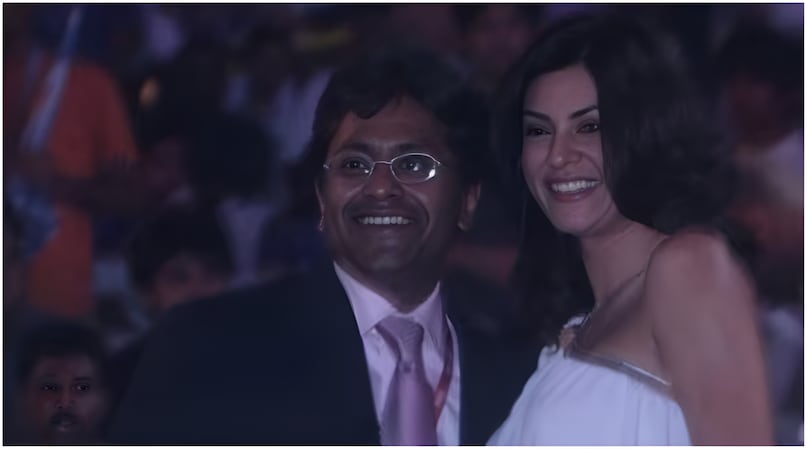 Lalit Modi, Lalit Modi-Sushmita Sen, Sushmita Sen and Lalit Modi relationship, Lalit Modi break silence on relationship with Sushmita Sen, Lalit Modi said Sushmita Sen was not gold digger, Lalit Modi said he was kept boyfriend, Lalit Modi on breakup with Sushmita Sen, ललित मोदी, ललित मोदी-सुष्मिता सेन, सुष्मिता सेन और ललित मोदी के रिश्ते, सुष्मिता सेन से रिश्ते पर ललित मोदी ने तोड़ी चुप्पी, ललित मोदी ने कहा कि सुष्मिता सेन गोल्ड डिगर नहीं थीं, ललित मोदी ने कहा कि उन्हें बॉयफ्रेंड बनाकर रखा गया था, सुष्मिता सेन से ब्रेकअप पर ललित मोदी