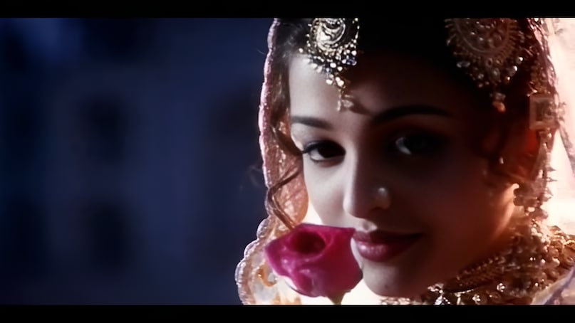 Aishwarya Rai, Aishwarya Rai song, Aishwarya Rai song ajooba, why Song ajooba called cinematic masterpiece, 1998 film jeans, 7 wonders and 7 royal avatars of Aishwarya Rai in one Song, Hariharan hit Songs, Sadhana Sargam hit Songs, A.R. Rahman, ऐश्वर्या राय, ऐश्वर्या राय का गाना, ऐश्वर्या राय का गाना अजूबा, क्यों सॉन्ग अजूबा को सिनेमाई मास्टरपीस कहा जाता है, 1998 की फिल्म जीन्स, 7 अजूबे और एक गाने में ऐश्वर्या राय के 7 शाही अवतार