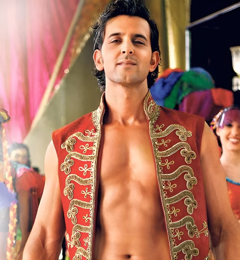 Hrithik Roshan, Hrithik Roshan News, Hrithik Roshan not happy with roles, Hrithik Roshan wants to play darker characters, Hrithik Roshan in Luck by Chance, ऋतिक रोशन, ऋतिक रोशन समाचार, ऋतिक रोशन भूमिकाओं से खुश नहीं हैं, ऋतिक रोशन गहरे किरदार निभाना चाहते हैं, ऋतिक रोशन लक बाय चांस में
