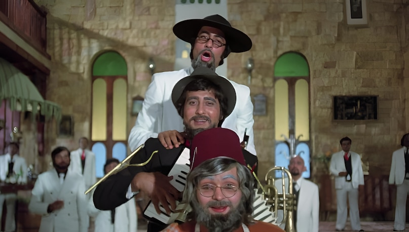 amar akbar anthony, amar akbar anthony News, manmohan desai Films, how amar akbar anthony made, manmohan desai got from painful news of newspaper, amar akbar Anthony budget and collection, amar akbar anthony Songs, amar akbar anthony story, amar akbar Anthony stars, Mega blockbuster of 1977, amar akbar Anthony hit or flop, अमर अकबर एंथनी, अमर अकबर एंथनी समाचार, मनमोहन देसाई की फिल्में, अमर अकबर एंथनी कैसे बने, अखबार की दर्दनाक खबरों से मनमोहन देसाई को क्या मिला, अमर अकबर एंथनी का बजट और कलेक्शन, अमर अकबर एंथनी के गाने, अमर अकबर एंथनी की कहानी, अमर अकबर एंथनी के सितारे, 1977 की मेगा ब्लॉकबस्टर, अमर अकबर एंथनी हिट या फ्लॉप amar akbar anthony, amar akbar anthony News, manmohan desai Films, how amar akbar anthony made, manmohan desai got from painful news of newspaper, amar akbar Anthony budget and collection, amar akbar anthony Songs, amar akbar anthony story, amar akbar Anthony stars, Mega blockbuster of 1977, amar akbar Anthony hit or flop, अमर अकबर एंथनी, अमर अकबर एंथनी समाचार, मनमोहन देसाई की फिल्में, अमर अकबर एंथनी कैसे बने, अखबार की दर्दनाक खबरों से मनमोहन देसाई को क्या मिला, अमर अकबर एंथनी का बजट और कलेक्शन, अमर अकबर एंथनी के गाने, अमर अकबर एंथनी की कहानी, अमर अकबर एंथनी के सितारे, 1977 की मेगा ब्लॉकबस्टर, अमर अकबर एंथनी हिट या फ्लॉप