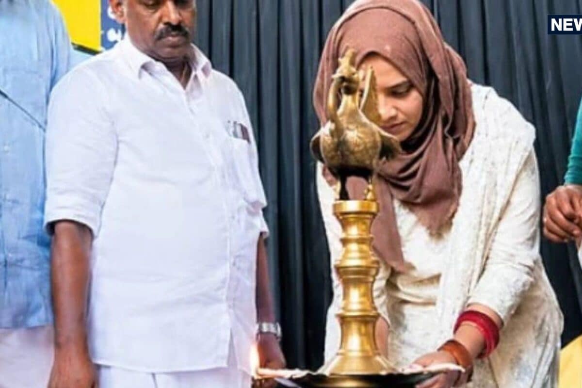 कौन हैं वो मुस्लिम विधायक, जिसके लैंप जलाने पर हुआ विवाद?