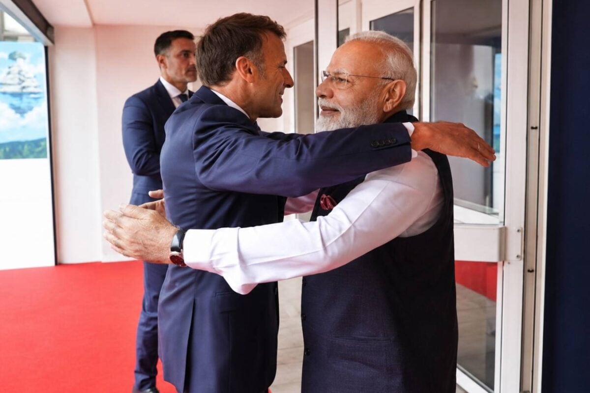 PM Modi France Visit LIVE: फ्रांस में पीएम मोदी और मैक्रों की कूटनीतिक झप्पी, भारत के डीप-टेक स्टार्टअप्स को मिलेगी नई उड़ान