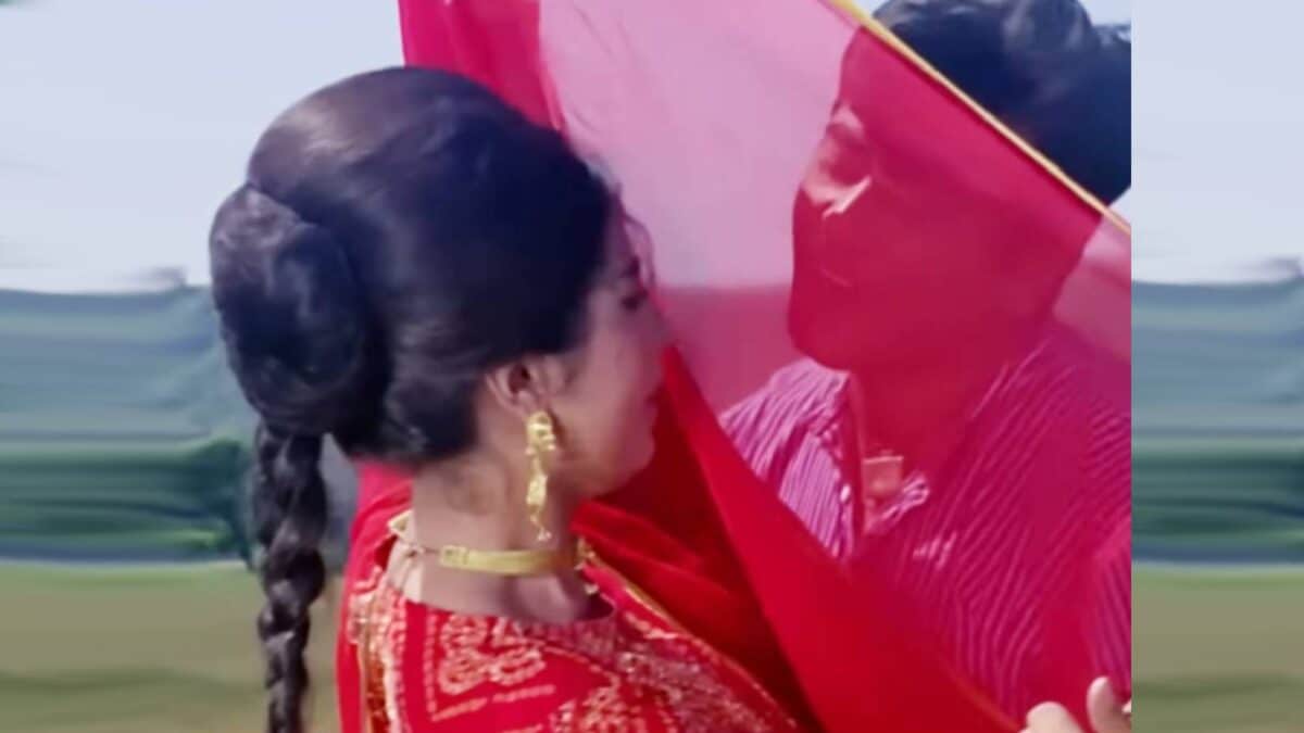 पद्मिनी कोल्हापुरे की ‘मां’, जिनकी वजह से राजेश खन्ना की चमकी थी किस्मत पद्मिनी कोल्हापुरे की ‘मां’, जिनकी वजह से राजेश खन्ना की चमकी थी किस्मत