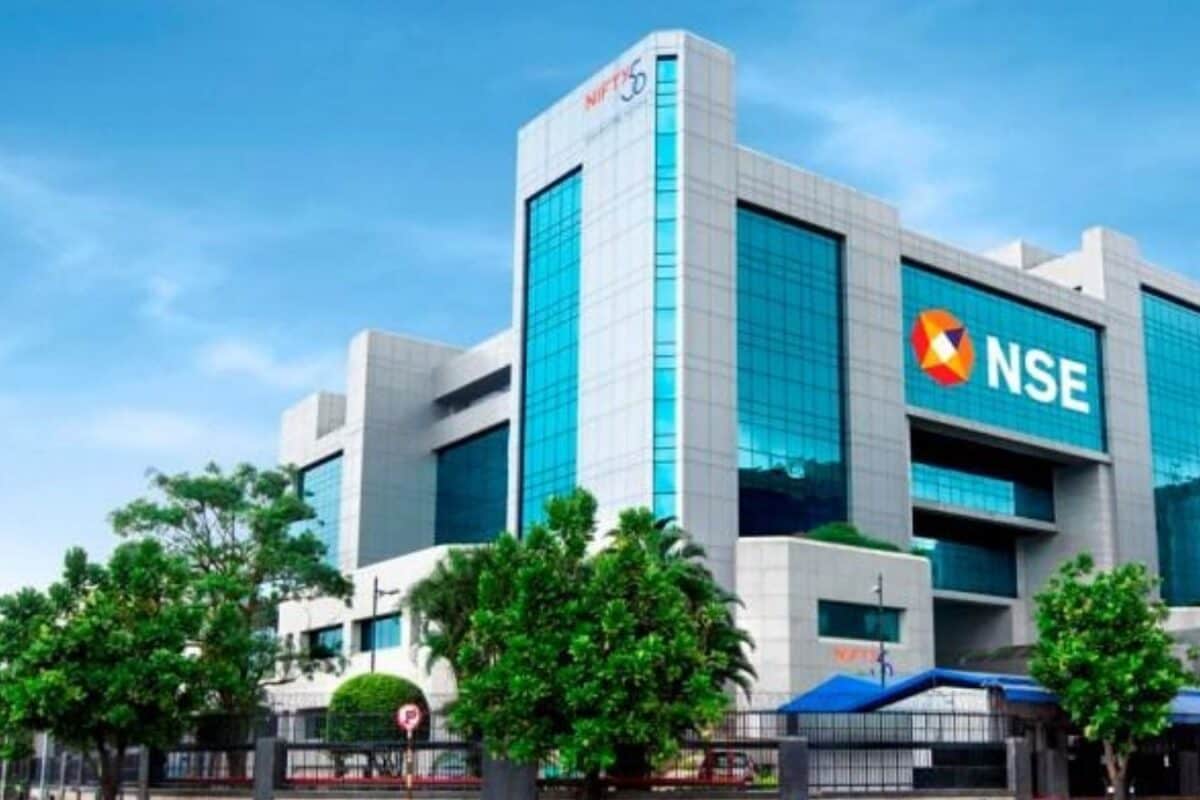 NSE IPO : देश के सबसे बड़े आईपीओ का रास्‍ता साफ सेबी को सौंपे दस्‍तावेज 30 हजार करोड़ जुटाएगी कंपनी