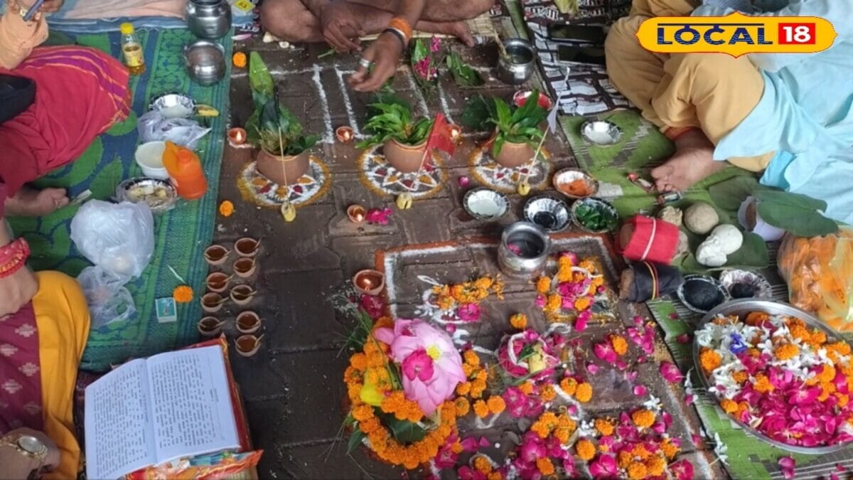 क्या आपको लगता है कि आपके पितृ हैं नाराज? इस दिन पितरों को मनाने का अच्छा मौका क्या आपको लगता है कि आपके पितृ हैं नाराज? इस दिन पितरों को मनाने का अच्छा मौका