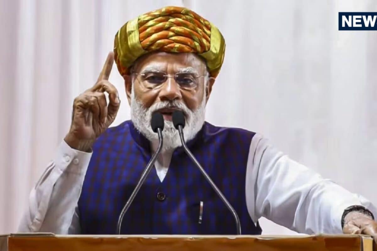 PM मोदी के नाम सबसे लंबे समय तक प्रधानमंत्री का रिकॉर्ड, पं. नेहरु पिछड़े, दुनिया के नेताओं ने दी बधाई