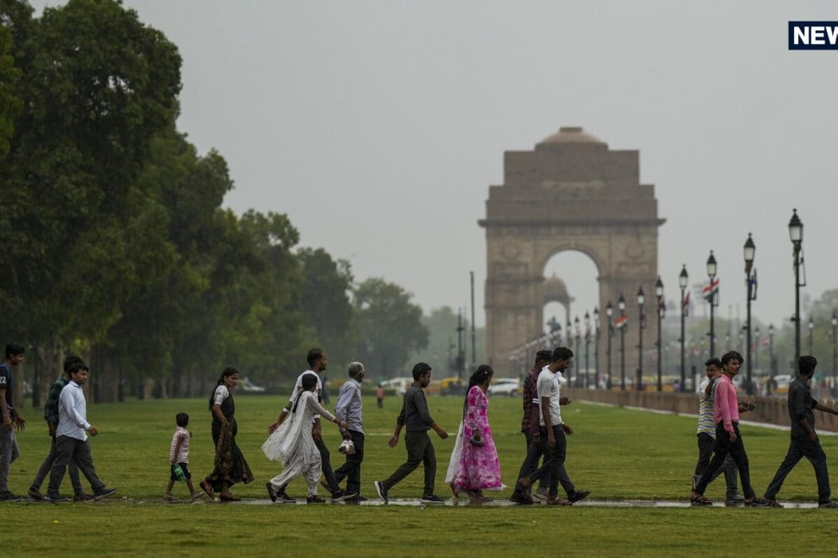 दिल्‍ली-NCR वालों! निकाल लो छतरी और रेनकोट, आने वाला है मानसून,IMD ने बता दी डेट