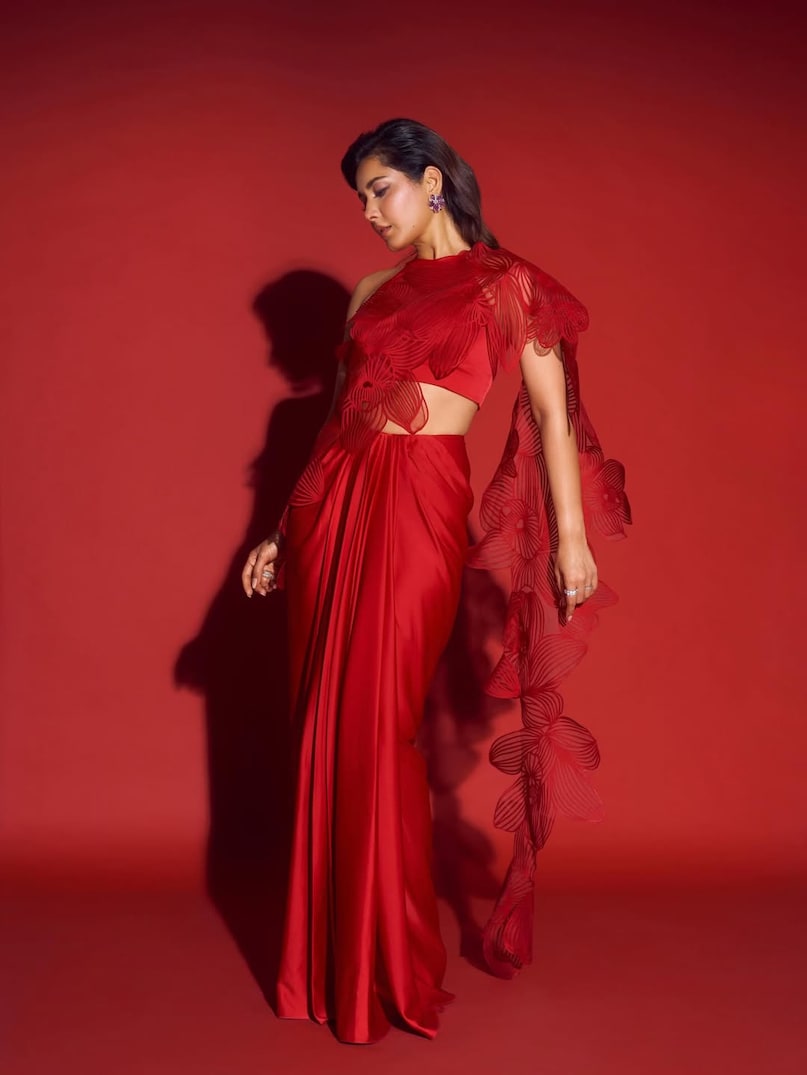 Raashii Khanna, Raashii Khanna on Women Objectification, Raashii Khanna news, Raashii Khanna movies, राशी खन्ना, राशी खन्ना फिल्म Raashii Khanna, Raashii Khanna on Women Objectification, Raashii Khanna news, Raashii Khanna movies, राशी खन्ना, राशी खन्ना फिल्म
