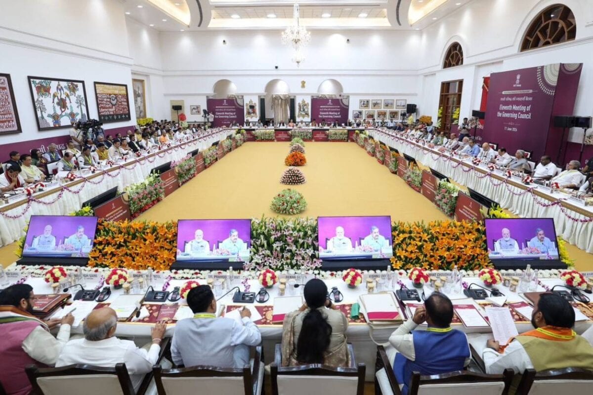 तकनीक, शिक्षा और महिला शक्ति से दिल्ली बनेगी नंबर वन, सीएम रेखा गुप्‍ता ने दिखाई भविष्‍य के दिल्‍ली की तस्‍वीर