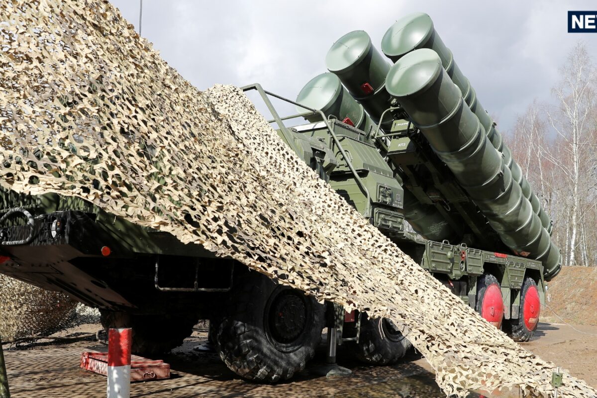 डर से कांप रही मुनीर की सेना S-400 का ऐसा खौफ पाकिस्‍तान को बॉर्डर से हटाना पड़ा रहा सबसे ताकतवर एयरक्राफ्ट