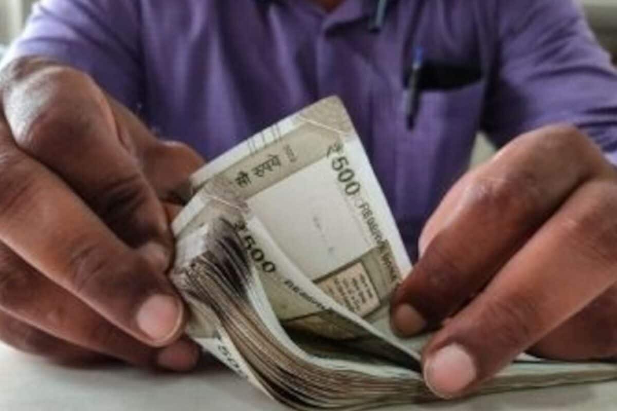 Salary Increment : 2026 में कितना होगा इंक्रीमेंट, अलग-अलग सेक्‍टर की कंपनियों ने बताया अपना प्‍लान