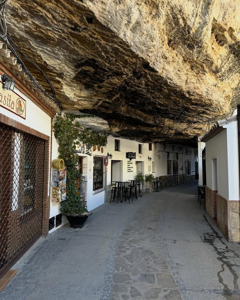 spanish town under rocks 2 2026 06 1019444642898f306a7854230bae245c