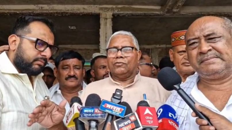 RJD Delegation Bhojpur Encounter, Udai Narayan Choudhary Meets Bharat Tiwari Family, Ara Fake Encounter RJD Protest, Shahpur Bitauli Village Live, Bihar Police Custodial Killing Case, Tejashwi Yadav Order Bhojpur, Samrat Choudhary Government Question, राजद प्रतिनिधिमंडल भोजपुर एनकाउंटर, उदय नारायण चौधरी मिले भरत तिवारी परिवार, आरा फर्जी एनकाउंटर राजद विरोध, शाहपुर बिटौली गांव लाइव, बिहार पुलिस कस्टोडियल किलिंग मामला, तेजस्वी यादव निर्देश भोजपुर, सम्राट चौधरी सरकार सवाल
