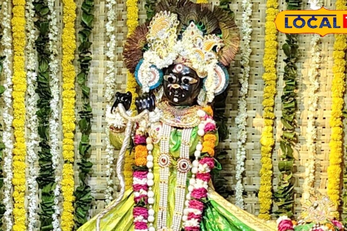 'भक्त पर मोहित होकर साथ चल पड़े थे ठाकुर जी..' जानिए क्यों कोटा के इस मंदिर में रुक-रुक कर कराए जाते हैं दर्शन?