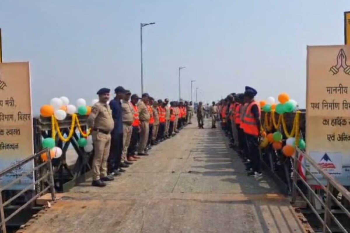 बड़ी खबर: 35 दिन बाद विक्रमशिला सेतु पर फिर दौड़ने लगीं गाड़ियां, BRO के बेली ब्रिज से बहाल हुआ आवागमन