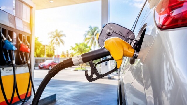 From ₹82/Litre to ₹170/Litre...5 types of petrol are being sold in the market!