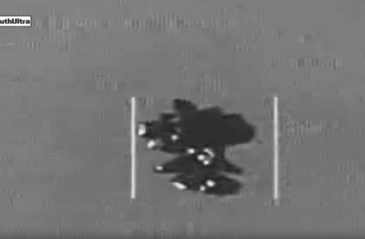 क्या सच में एलियन हैं पेंटागन ने जारी किया रहस्यमयी UFO का फुटेज