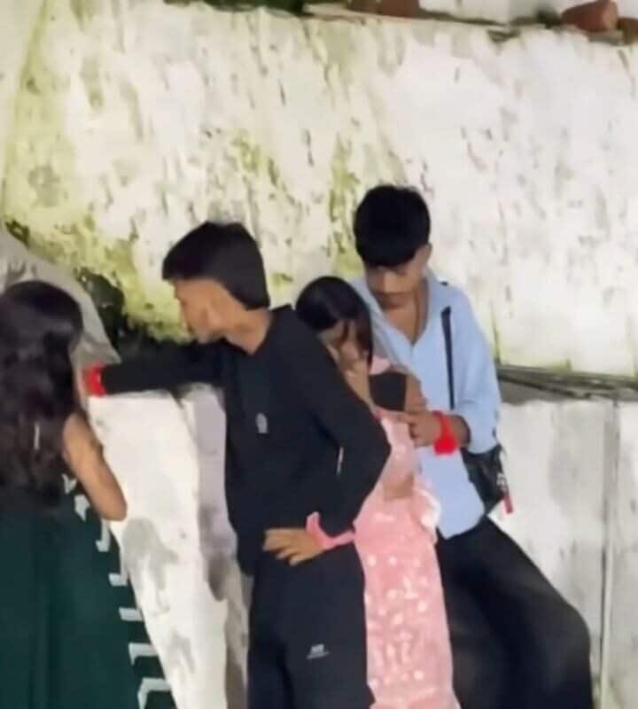 Vaishno Devi Video: वैष्णो देवी यात्रा मार्ग पर सरेआम गंदी हरकत करते कैमरे में कैद हुए युवक-युवती