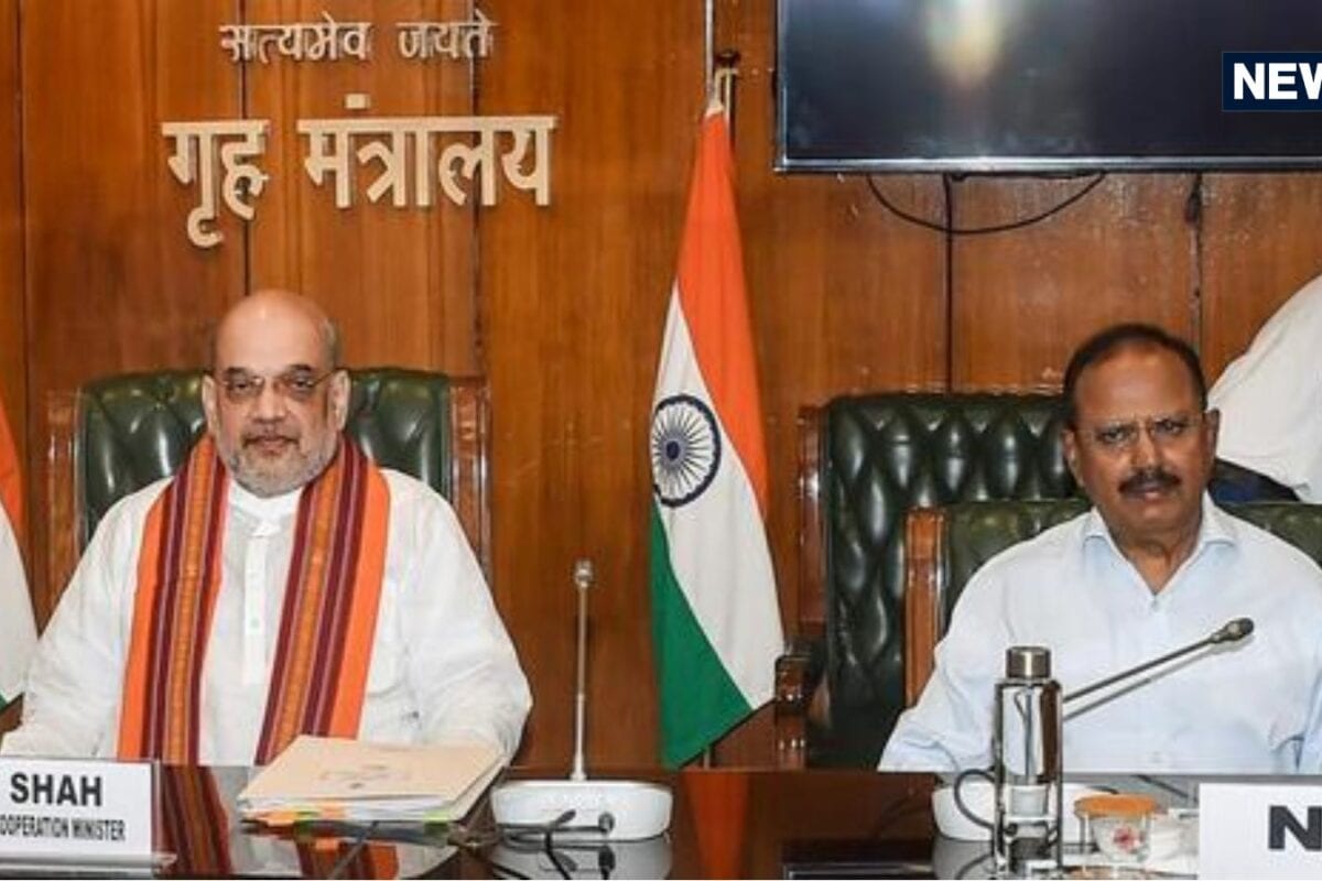 Sushant Sinha: एक्शन मोड में सरकार अजित डोभाल आईबी चीफ के साथ अमित शाह की मुलाकात क्या कुछ बड़ा होने वाला है