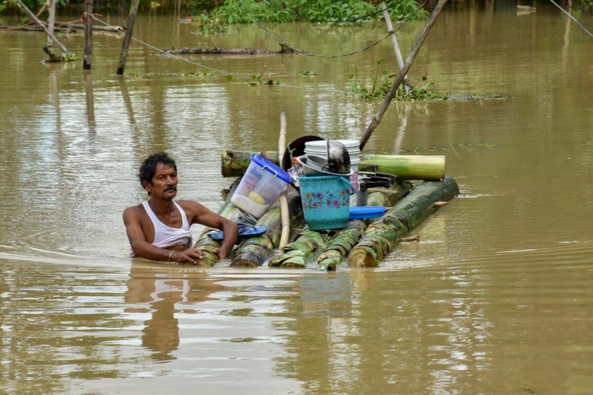Assam Floods: असम में बाढ़ से 106 लाख लोग प्रभावित और 47 की मौत सीएम सरमा ने बताई तबाही की असली वजह