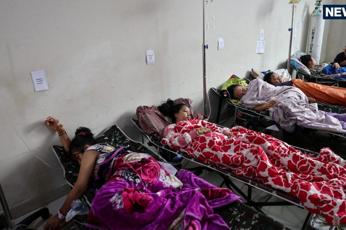 कर्नाटक में हॉस्टल का खाना खाने के बाद 45 से ज्यादा छात्र बीमार परिजनों में मची खलबली