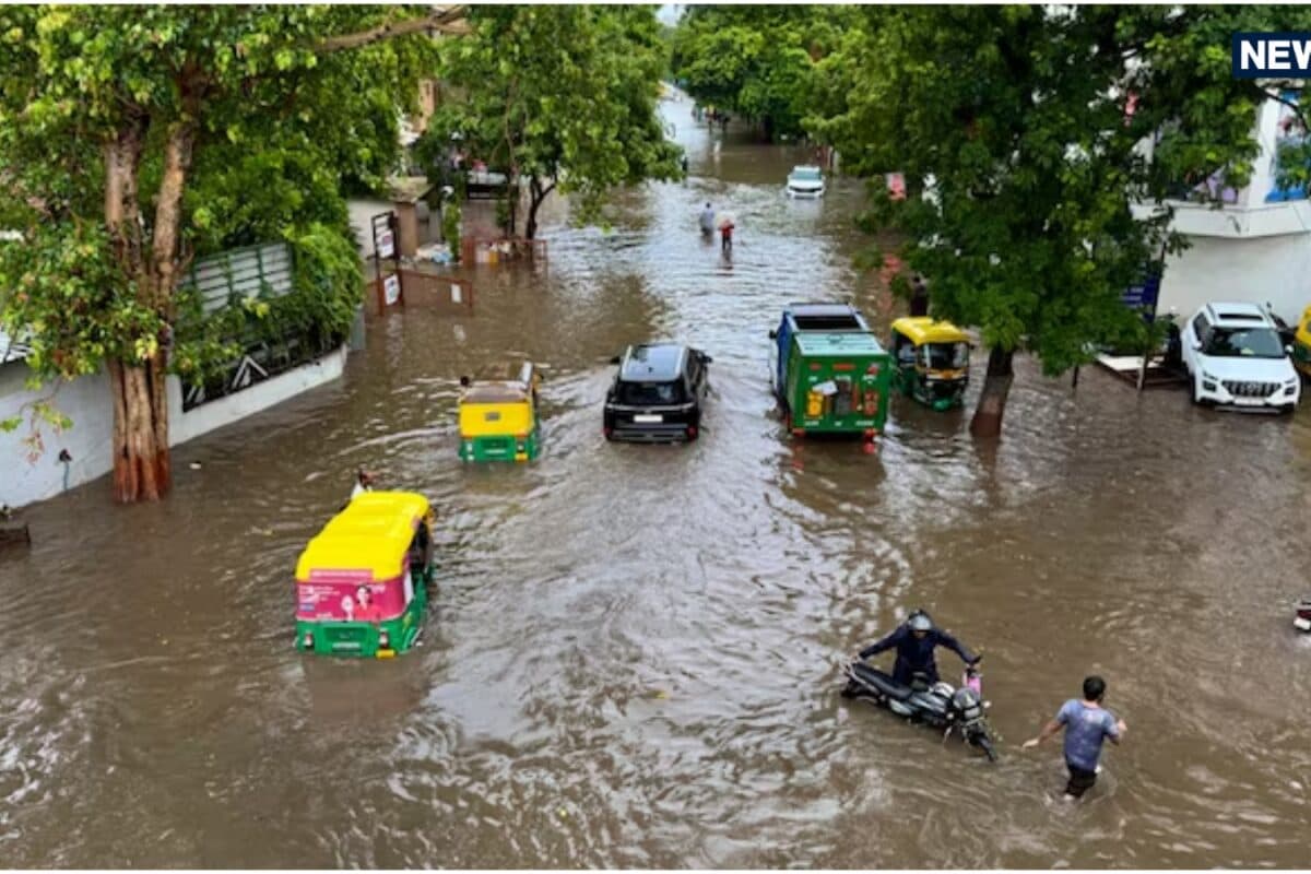पानी में डूब जाएगा उत्तरी गुजरात 24 घंटे में 340 मिमी बारिश का तांडव 42000 से ज्यादा बेघर 308 बेजुबानों की मौत