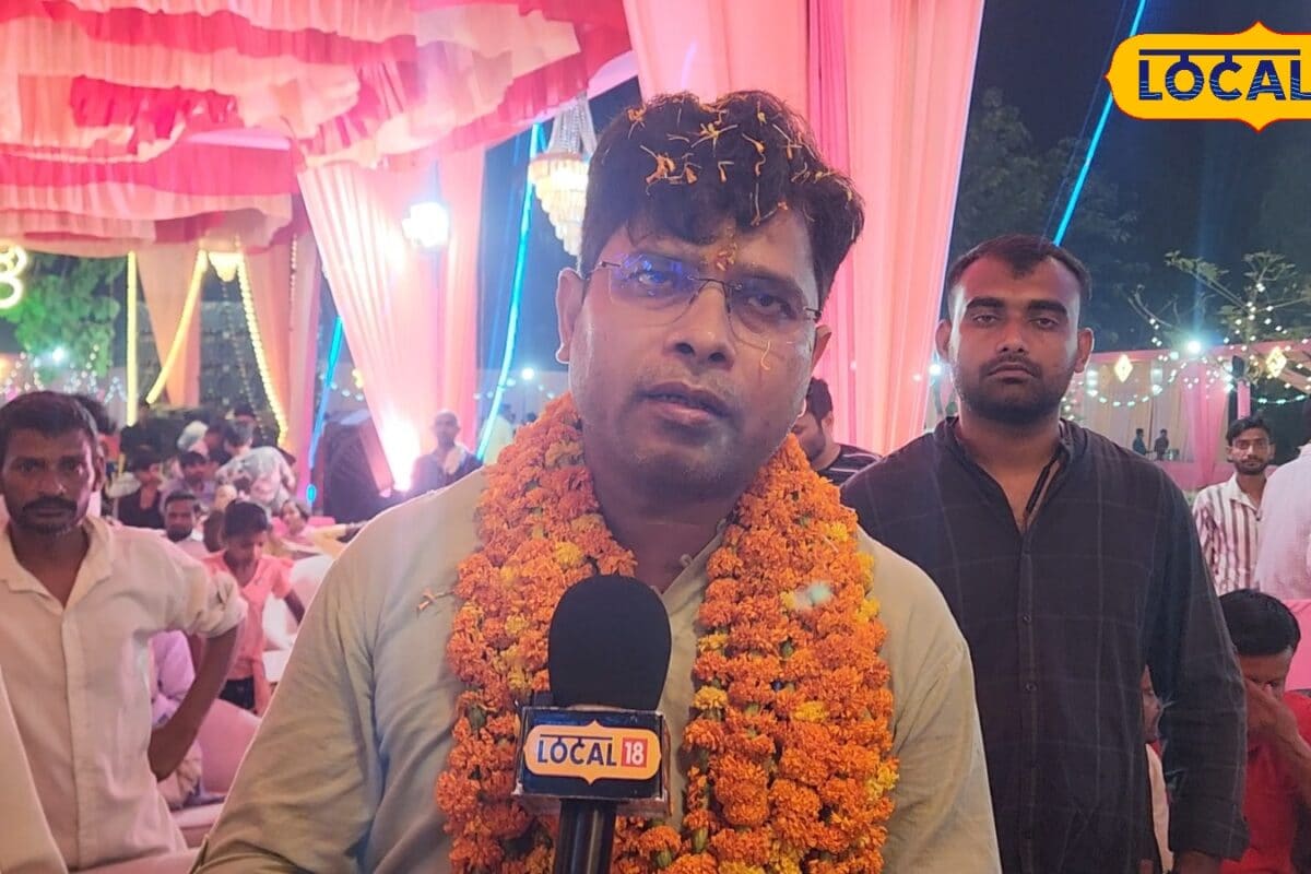 बहराइच के आनंद भदौरिया ने इंजीनियरिंग MBA कर बने बड़े बिजनेसमैन नहीं कम हुआ गांव की मिट्टी से लगाव लौट कर रहे ये काम